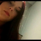 sarah nilson selfie pooping