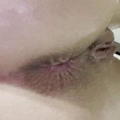 kaitlyn katsaros had to pause my shower to let some poop out