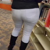 public jeans poop in a library messylexi
