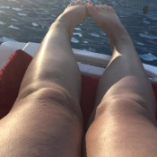 tiabee19 playing with my feet at pool