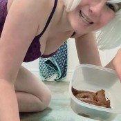 lacey loumartin making a poop container!