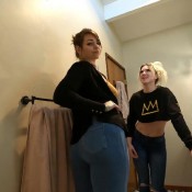 trapped in the bathroom hd classyngassy