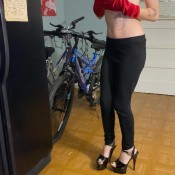 Kazer Feeds Toilet Slave In The Kitchen