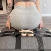 Bear Farting Scarletts Farts Scarlett Fey