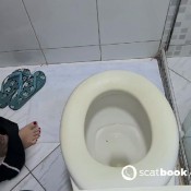 Nadja Azagthoth Daily Vlog Watch Me In The Toilet Day 7