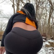 Goddess Nixie Took A Public Outdoor Shit In My Back Field Before My Hair Appointment