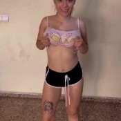 Littleluluofficial Shitting In The Living Roomcagando En El Salon