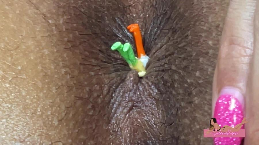 Selena Ryan Tiny Men Eaten Alive Giantess Anal Vore 4k