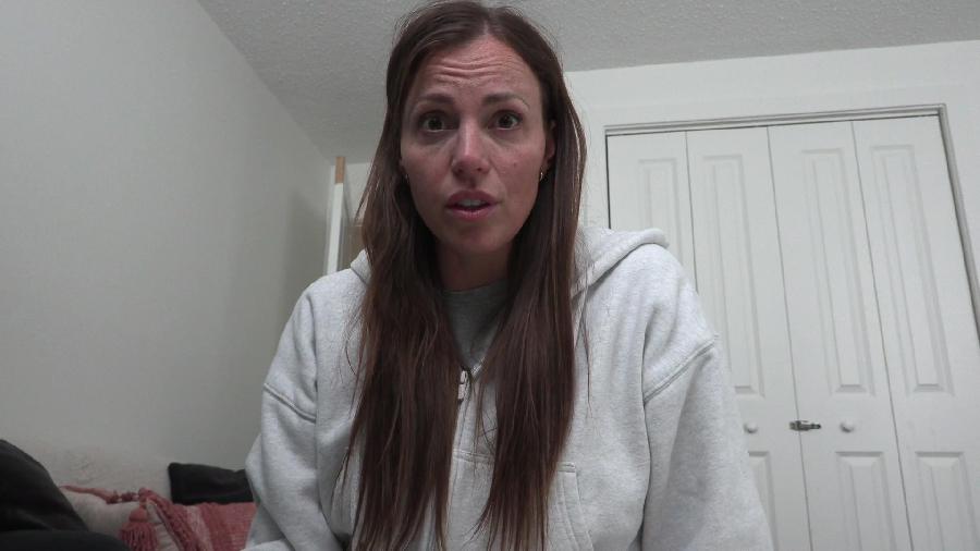 Yogabella Step-mommy Sends Boy To Room